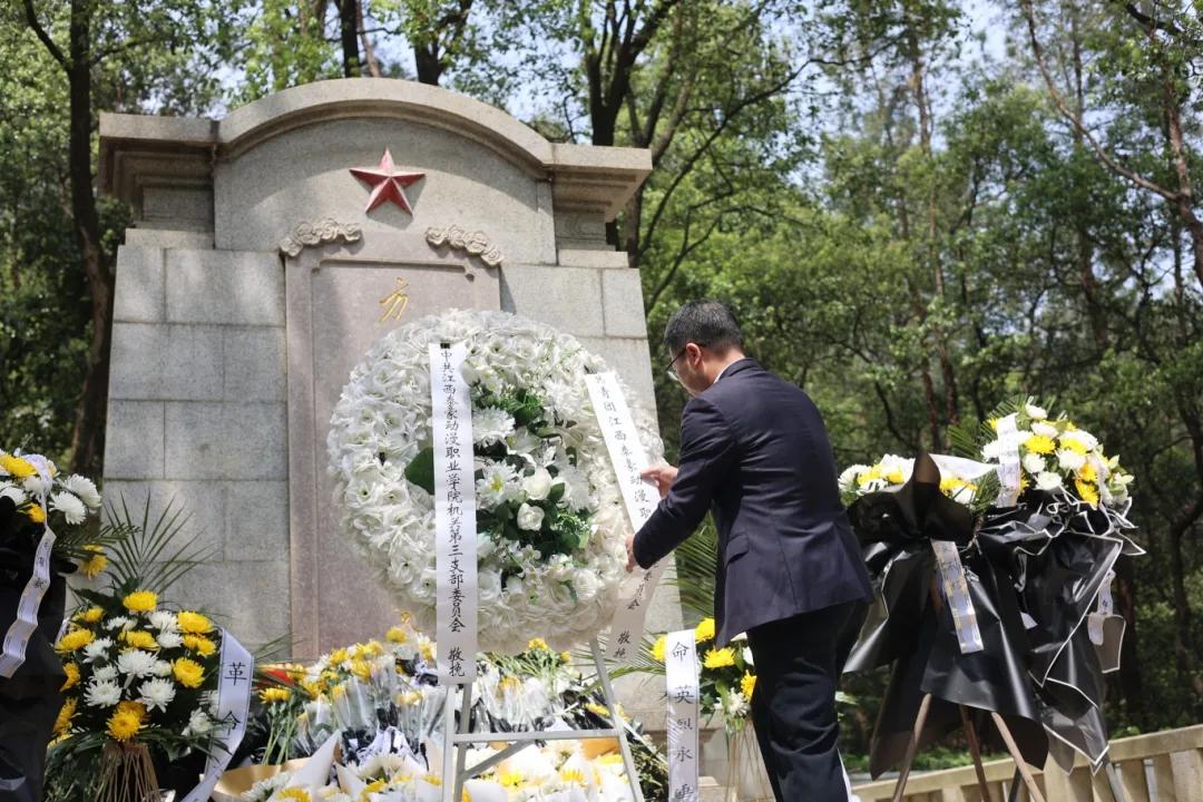 清明3.jpg